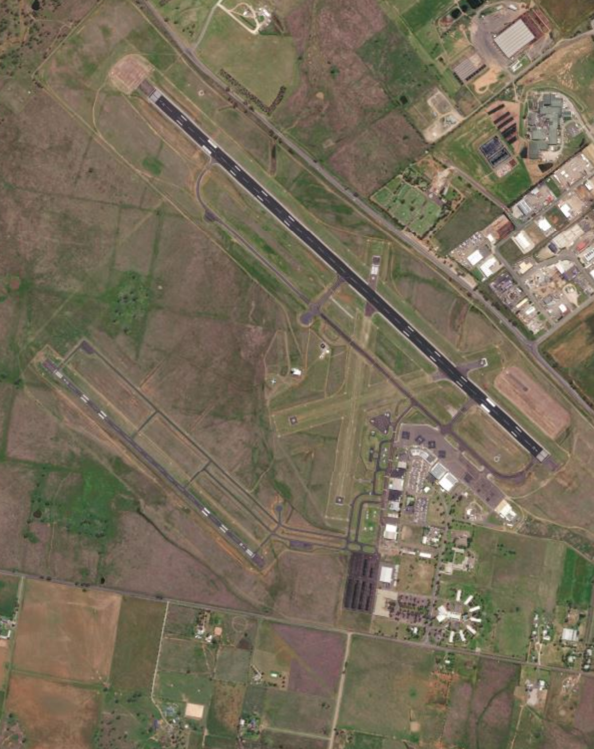 Aerial photo of Tamworth Regional Airport (YSTW)